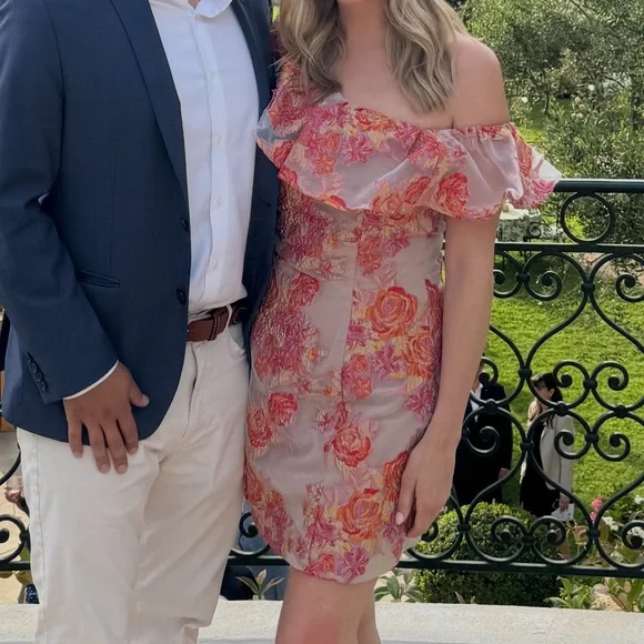 Elliatt Pink Floral One Shoulder Dress - Picture 5 of 5